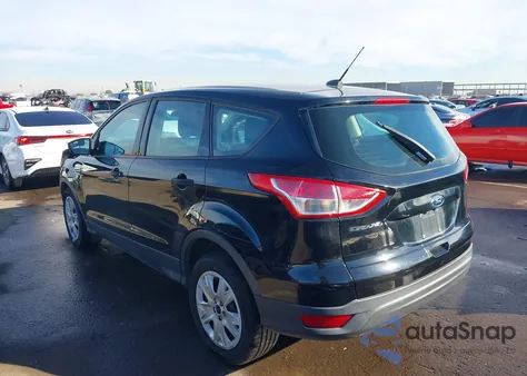 2016 Ford Escape S z USA, uszkodzony, nr VIN 1FMCU0F78GUA83388